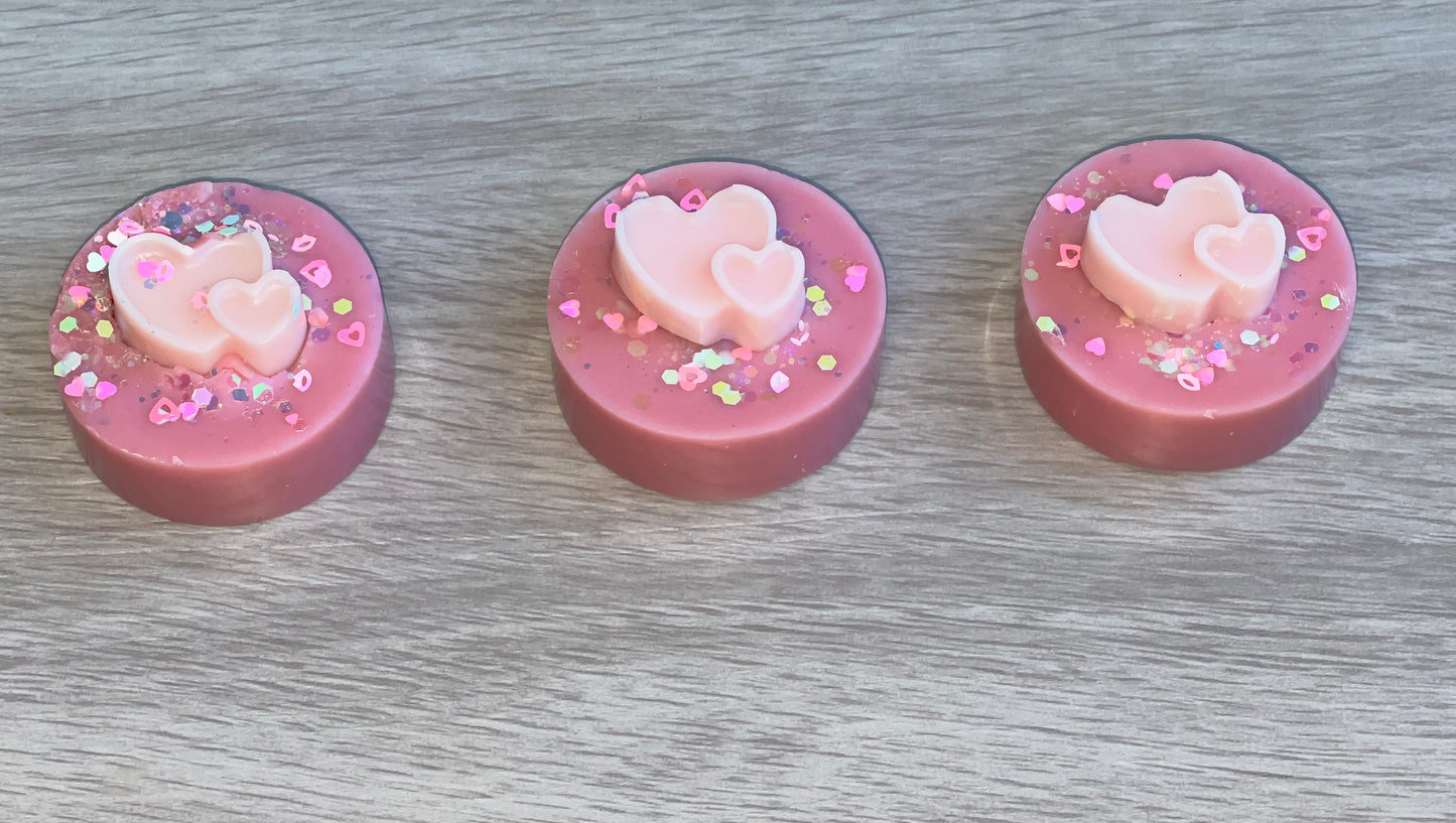 Just Blush round with heart duo