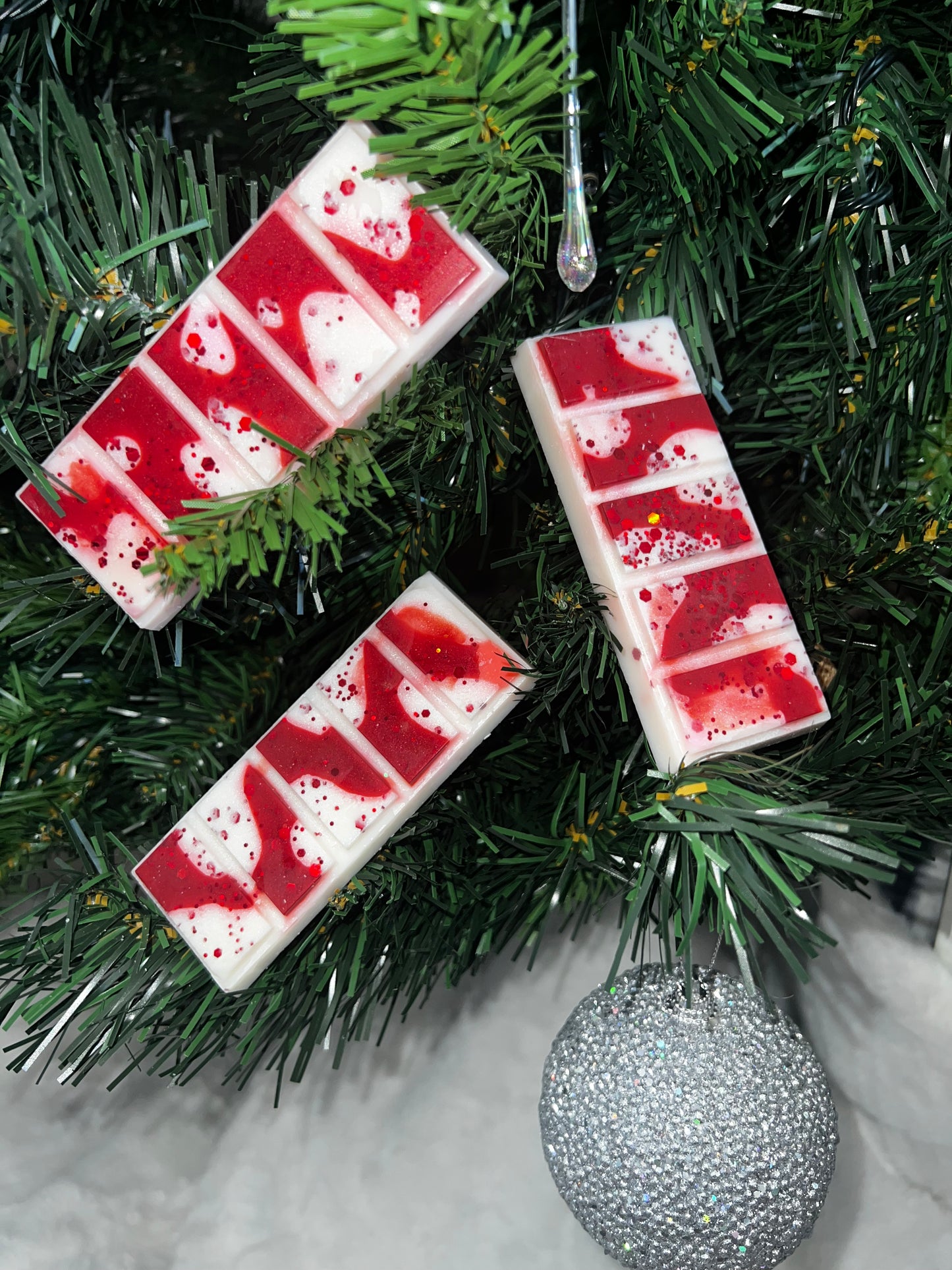 Candy Cane Snap Bar